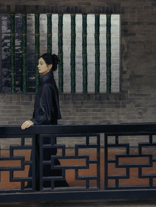 盛唐婧 | 本色行云重磅真丝香云纱立领钉珠小外套 商品图10