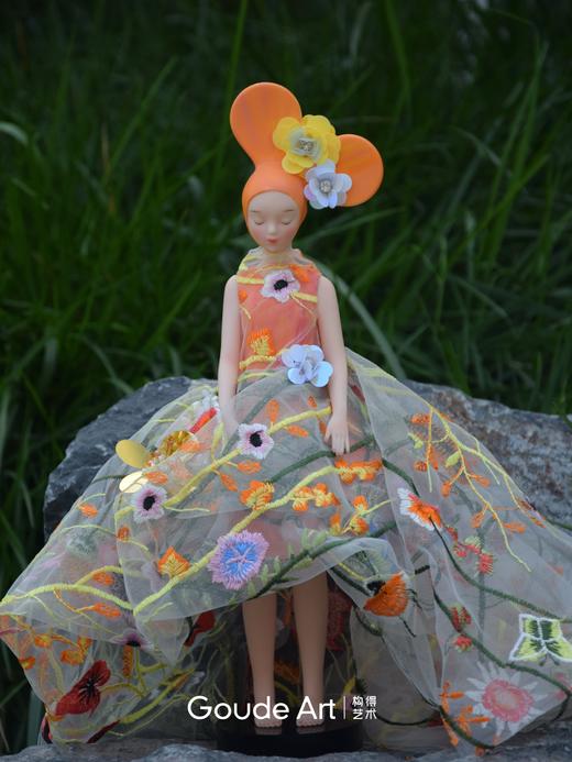 黄璐《芙罗拉的低语》然女孩 商品图1