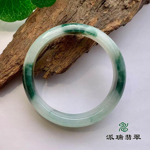 派瑞翡翠 翡翠手镯 糯种 飘花 商品图1