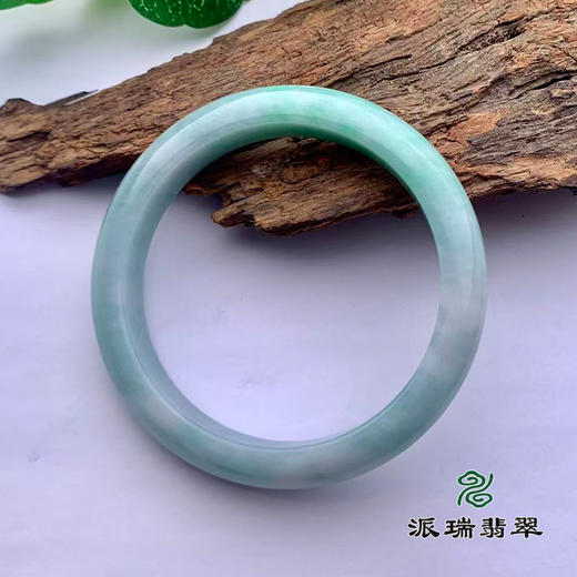 派瑞翡翠 翡翠手镯 糯种 绿色 商品图2