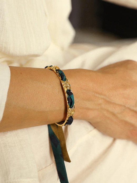 订购14周到｜AN-NEE-FEERIE-藤蔓-棕绿色 夏帕诺瓦 1cm 丝巾手镯［法国设计师］ 商品图0