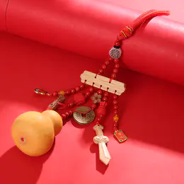 灵机生活馆2026马年出入平安桃木车载挂件马牛鼠兔幸运物挂饰