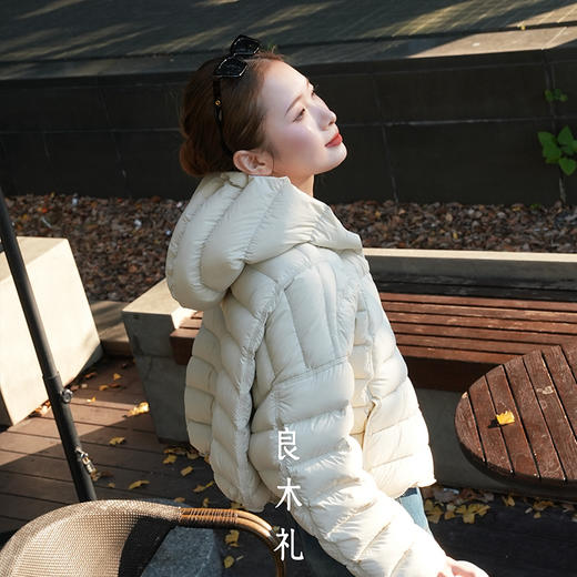 【特价不退换】【预售7天】良木礼短款连帽鹅绒服（D258352） 商品图7