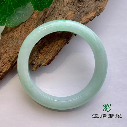 派瑞翡翠 翡翠手镯 糯种 绿色 商品图1