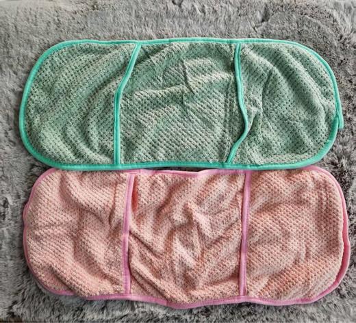 【2件套】宠物清洁用品除毛刷子+手插式宠物吸水毛巾 宠物洗澡套装 商品图4