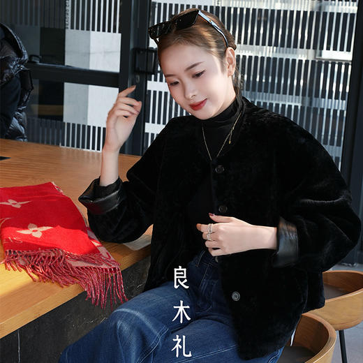 【部分现货】良木礼羊羔毛外套（D25102541） 商品图4