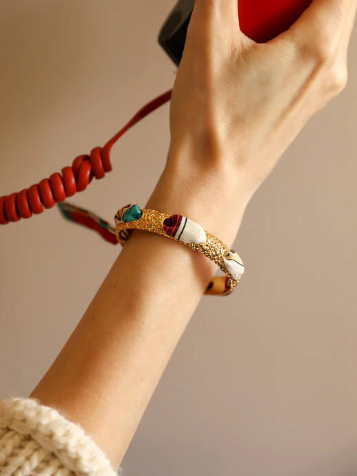 北京仓｜AN-NEE-QUEEN-红色 塔罗 1cm 丝巾手镯［法国设计师］ 商品图0