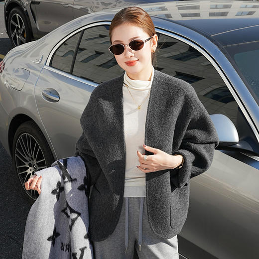 【特价不退不换】【部分现货】良木礼羊绒大衣（D25102308F） 商品图0