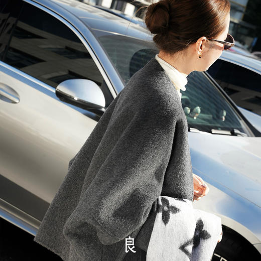 【特价不退不换】【部分现货】良木礼羊绒大衣（D25102308F） 商品图2