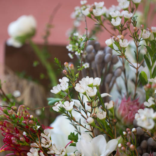 2025版四季·冬「驿路梅花」花束 商品图4