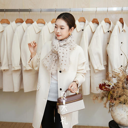 【特价不退换】【现货】良木礼羊绒大衣（D2584100） 商品图5