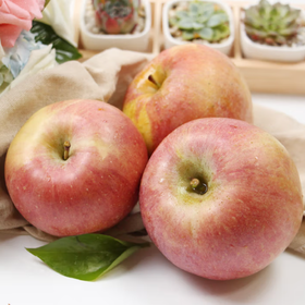 山东烟台富士苹果3斤左右