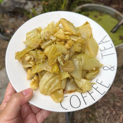 【周五到】荣圣酸菜 一盒300克以上 挖到宝了！这款酸菜也太懂干饭人了，找到这款不踩雷的酸菜有多难！ 商品图2