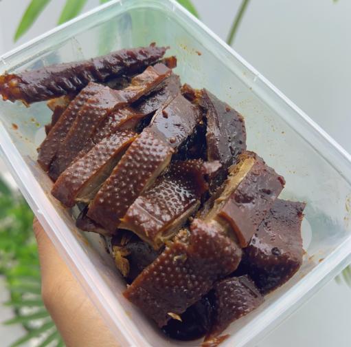 瑞安麻油鸭 半只 跑遍瑞安找对味！这只麻油鸭刚出锅就香到跺脚，皮脆咬着爆汁 商品图1