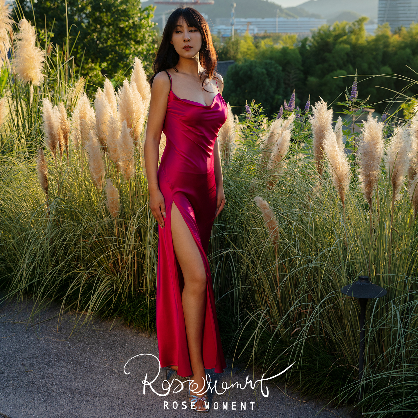 氛围感荡领真丝侧开叉长裙 A230801