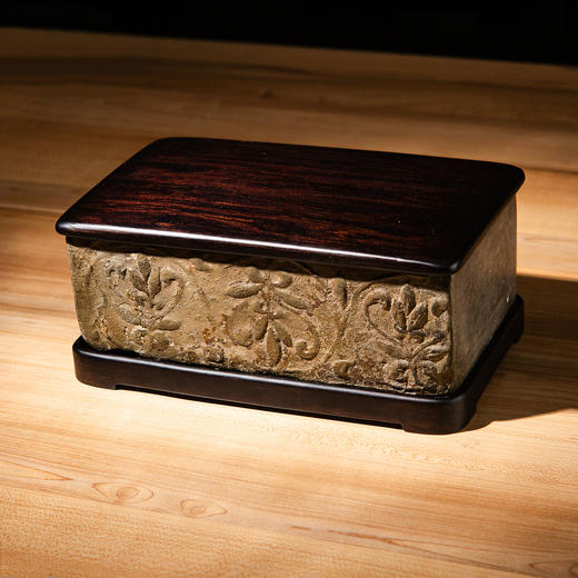 南北朝“忍冬纹”佛教砖制砚 商品图0