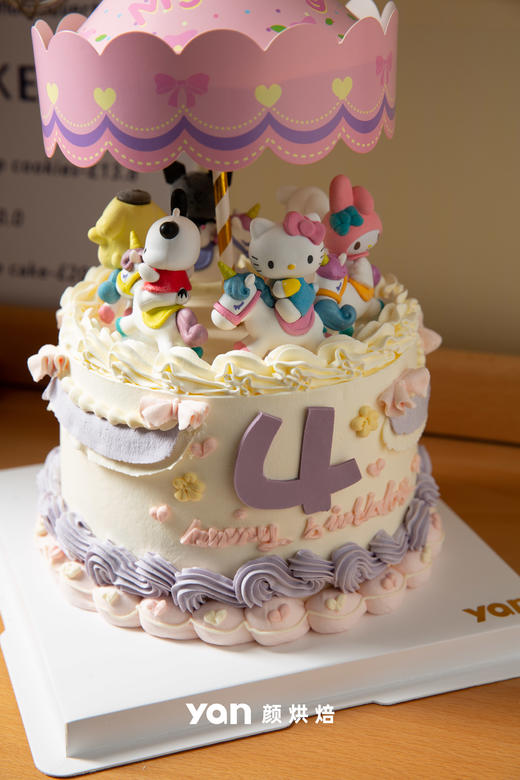 三丽鸥旋转木马蛋糕 商品图1