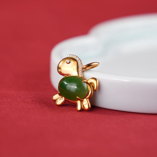 「积分抽奖」金镶碧玉吊坠 商品图0