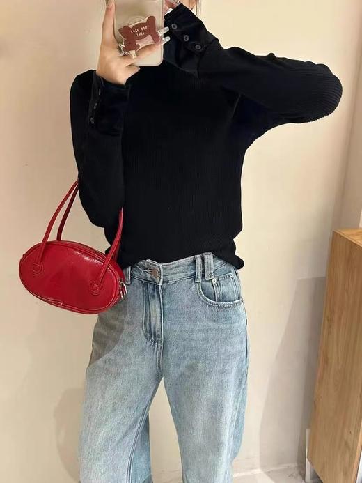 【清仓价】不参与退换 -25276针织拼金丝绒袖口三粒扣小衫-喜出 商品图1