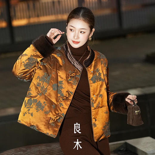 【特价不退换】【预售7天】良木礼水貂鹅绒服(D251102769) 商品图3