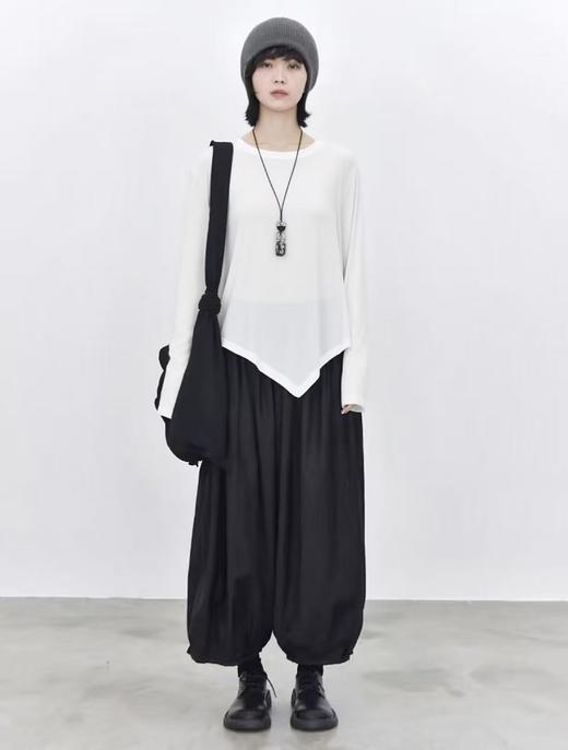 【超值特卖】薄款莫代尔超舒服不规则下摆长袖T恤打底衫-喜出 商品图0