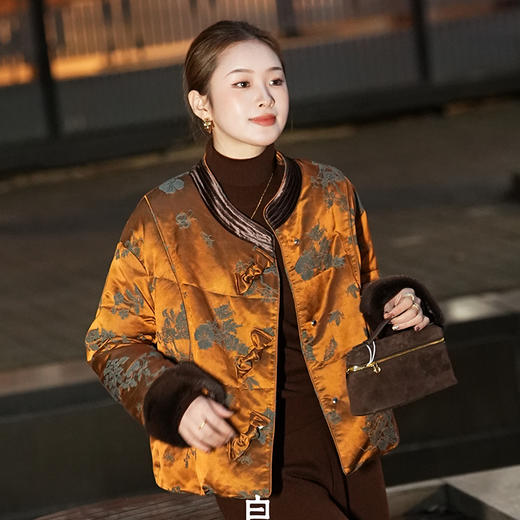 【特价不退换】【预售7天】良木礼水貂鹅绒服(D251102769) 商品图2