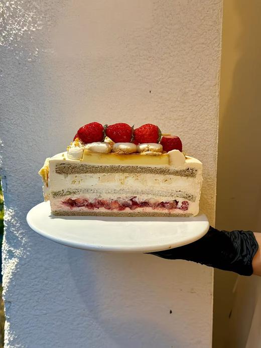 秋冬必吃｜草莓酸奶奶皮子蛋糕（提前3小时预定） 商品图3