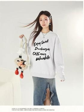 女王节抢购价-不支持退【自营】2026🔥🔥【潮牌卫衣】圆领牛奶绒～花灰字母宽松加绒卫衣-喜出