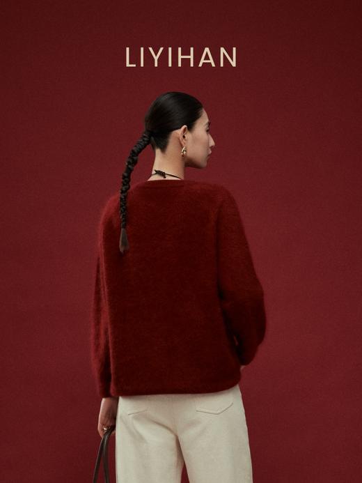 LIYIHAN岁暖红 2025冬季新款圆领毛衣红色女拉绒绵羊毛保暖针织衫 商品图4
