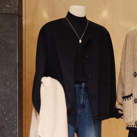 【预售7天】良木礼山羊绒短款大衣（D25102807） 商品图0
