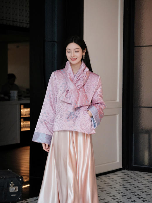 盛唐牡丹 | 鹤鹿同春重缎宋锦棉外套（配围巾） 商品图6