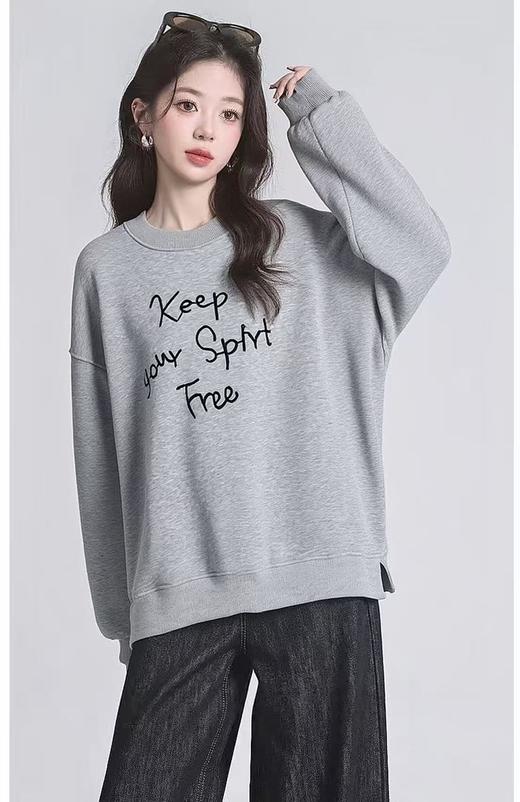 418良粉节|2026 活动爆款 不支持退【自营】🔥🔥🔥品质奥粒绒【重工刺绣】95%棉 2025 爆款Keep字母加绒宽松短款卫衣-喜出 商品图4