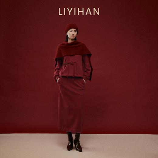 LIYIHAN岁暖红2025冬季新款新中式棉质盘扣V领红色套装 商品图0