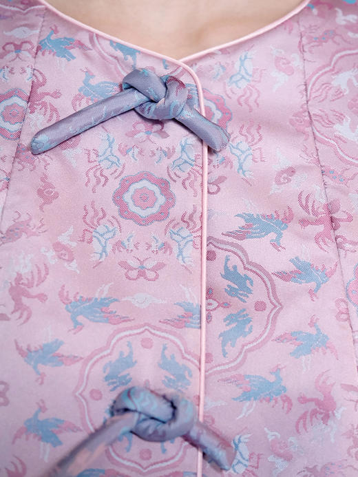 盛唐牡丹 | 鹤鹿同春重缎宋锦棉外套（配围巾） 商品图4