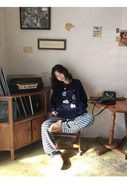 清了！清！不支持退货【自营】【工艺卫衣】egg品牌爆款～狗狗印花短款卫衣-喜出 商品图1