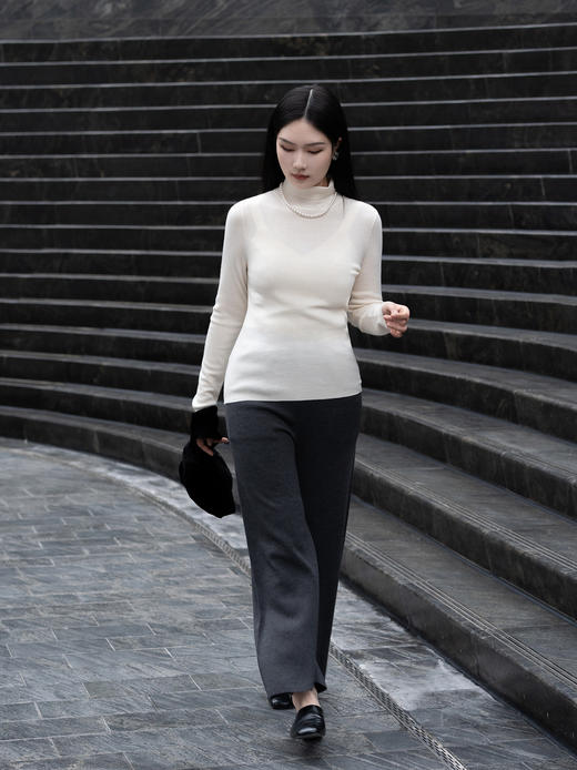 盛唐婧 | 重磅精纺羊毛圆领宽松打底-白色 商品图1