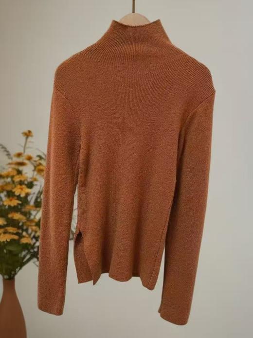 【超值特卖】高领侧开叉针织修身毛衣-喜出 商品图1