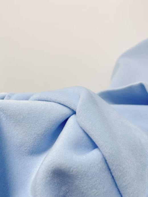 🔥🔥【潮牌卫衣】圆领牛奶绒～蝴蝶结字母宽松加绒卫衣-喜出 商品图2