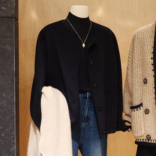 【预售7天】良木礼山羊绒短款大衣（D25102807） 商品图1