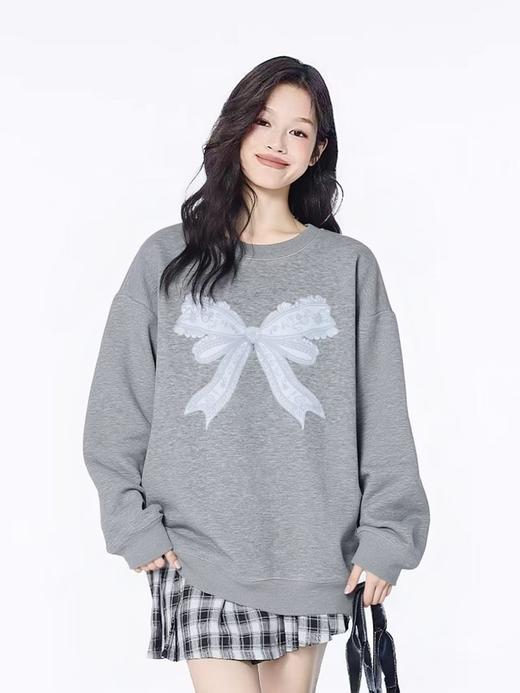 🔥🔥【潮牌卫衣】圆领牛奶绒～潮牌蝴蝶结宽松加绒卫衣-喜出 商品图1