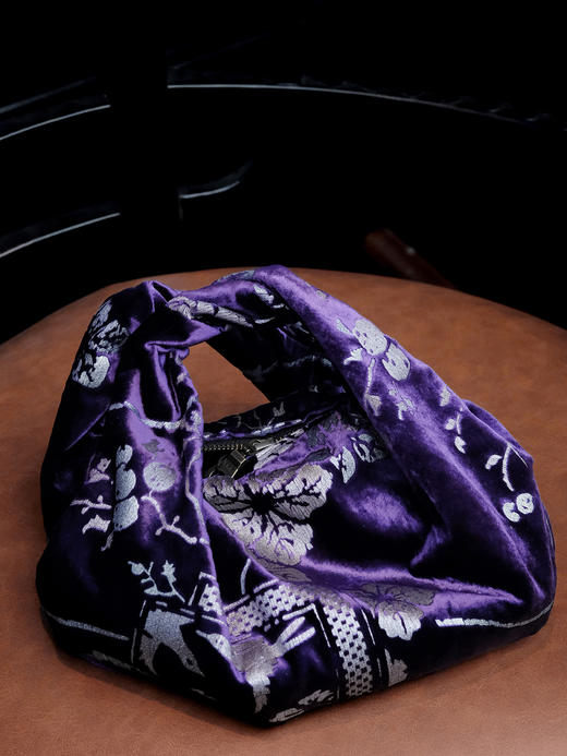 盛唐牡丹 | 紫色丝绒烫金手拿包 商品图2