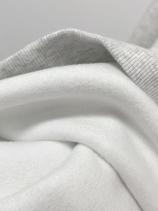 418良粉节|2026 活动爆款不支持退【自营】2026🔥🔥【潮牌卫衣】圆领牛奶绒～格子粉蝴蝶结宽松加绒卫衣-喜出 商品图2