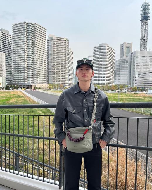 Topologie Besace云朵水桶包 商品图8