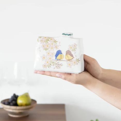 日本进口九谷烧樱花雀鸟吉祥锦鲤方形小花器插花瓶桌面摆件装饰品九谷烧花福雀花瓶12cm 商品图3