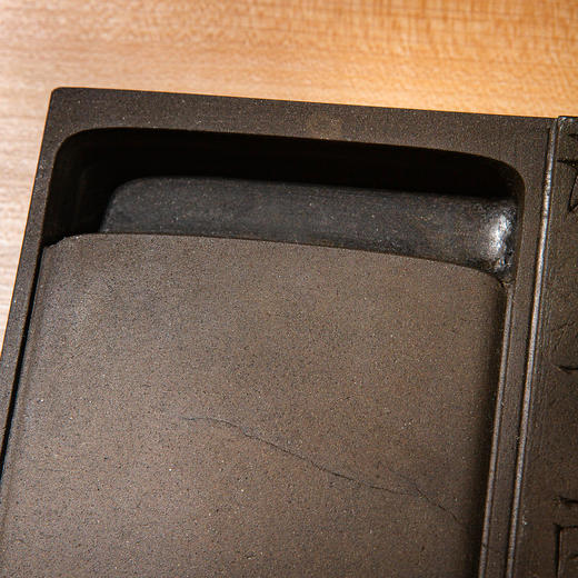 宋代“治平年号”残碑制砚 商品图7