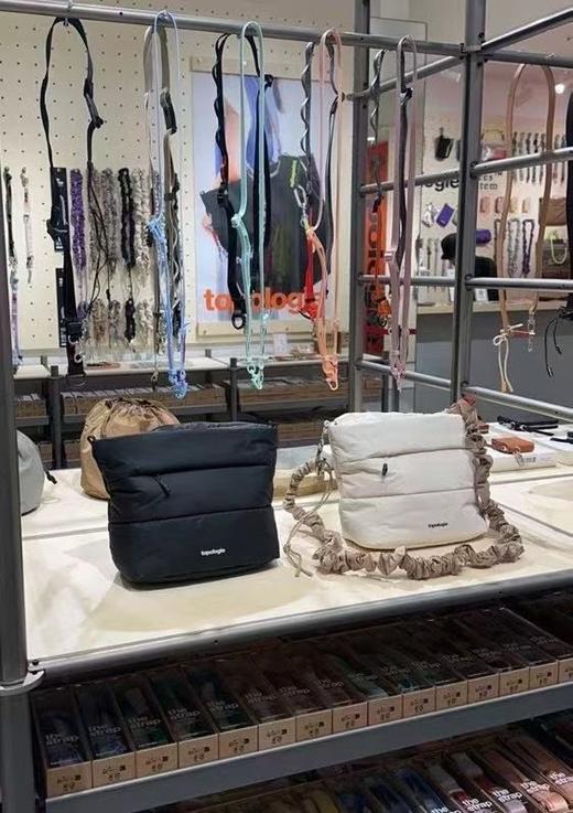 Topologie Besace云朵水桶包 商品图6