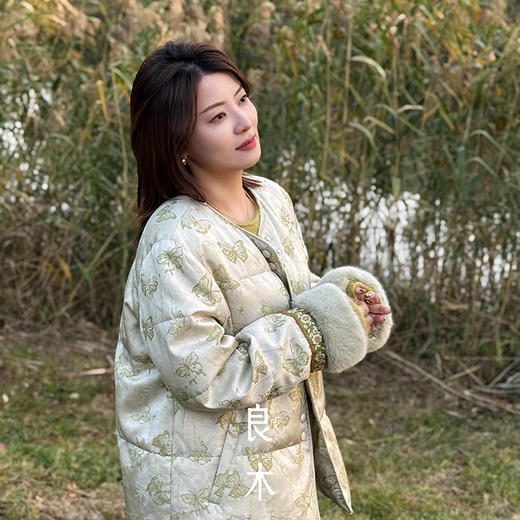 【特价不退换】【预售7天】良木礼水貂鹅绒服（D25102671） 商品图0