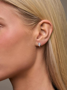 订购8周到｜Lili Claspe-Rhea Oval-银色 锆石 耳环［美国设计师］