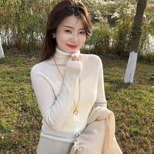 【预售7天】良木礼山羊绒高领打底（D251101809） 商品图8