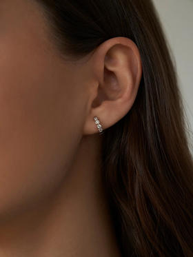 订购8周到｜Lili Claspe-Reese-瑞茜 银色 网球 锆石 耳环［美国设计师］